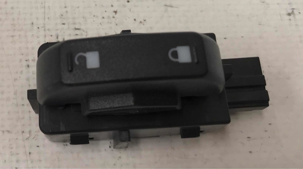 Ford Fusion 2006 Al 2012 Switch Seguro Delantero Derecho