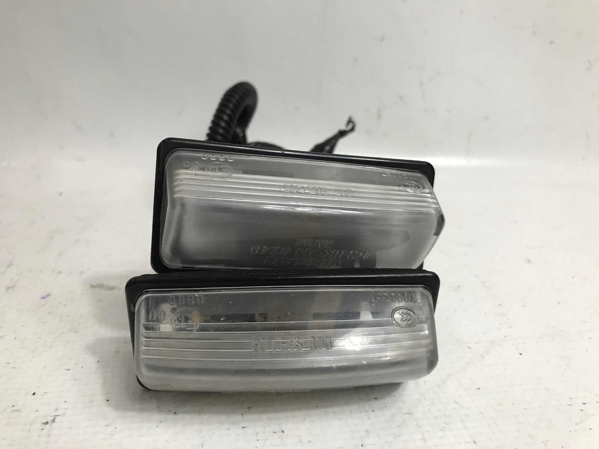 Nissan Rogue 2008 Al 2014  Par De Luz De Placa Trasera