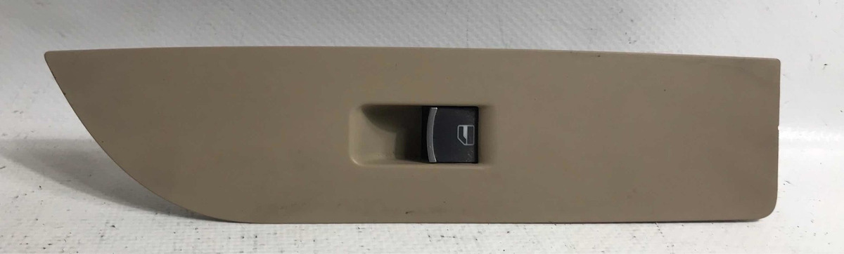 Volkswagen Passat 2012 Al 2016 Switch Delantero Derecho - vista 1