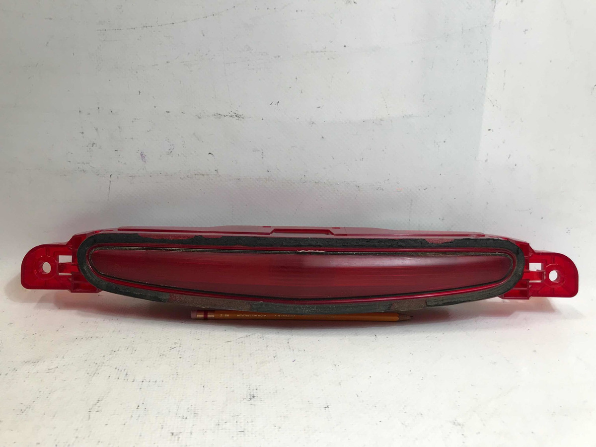 Mazda 3 2010 Al 2013 Luz De Stop De Cajuela