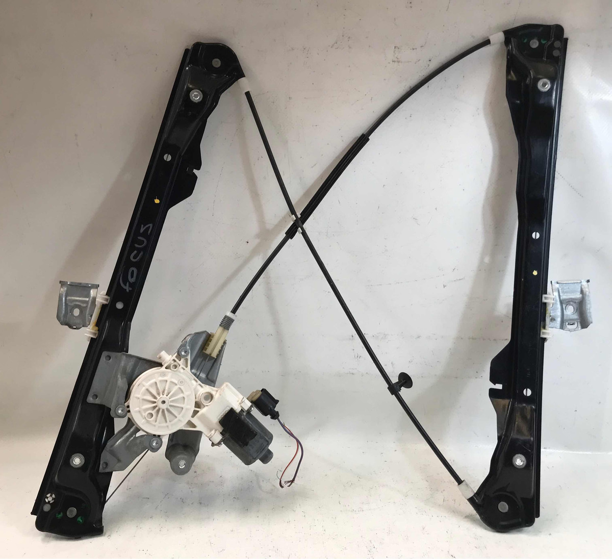 Ford Focus 2008 Al 2011 Motor Cristal Delantero Derecho
