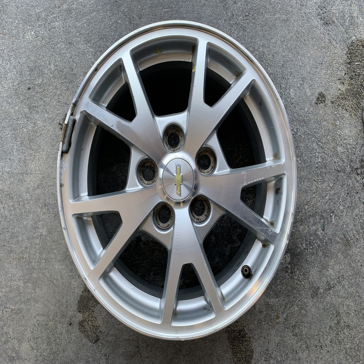 Rin 16 Chevrolet Malibu 2013 - vista 1
