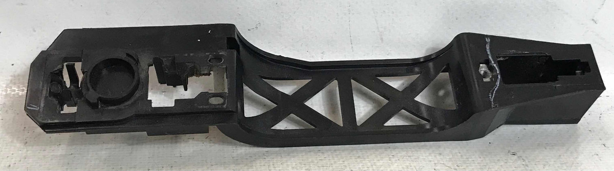 Chevrolet Traverse 2009-2012 Base De Manija Trasera Derecha
