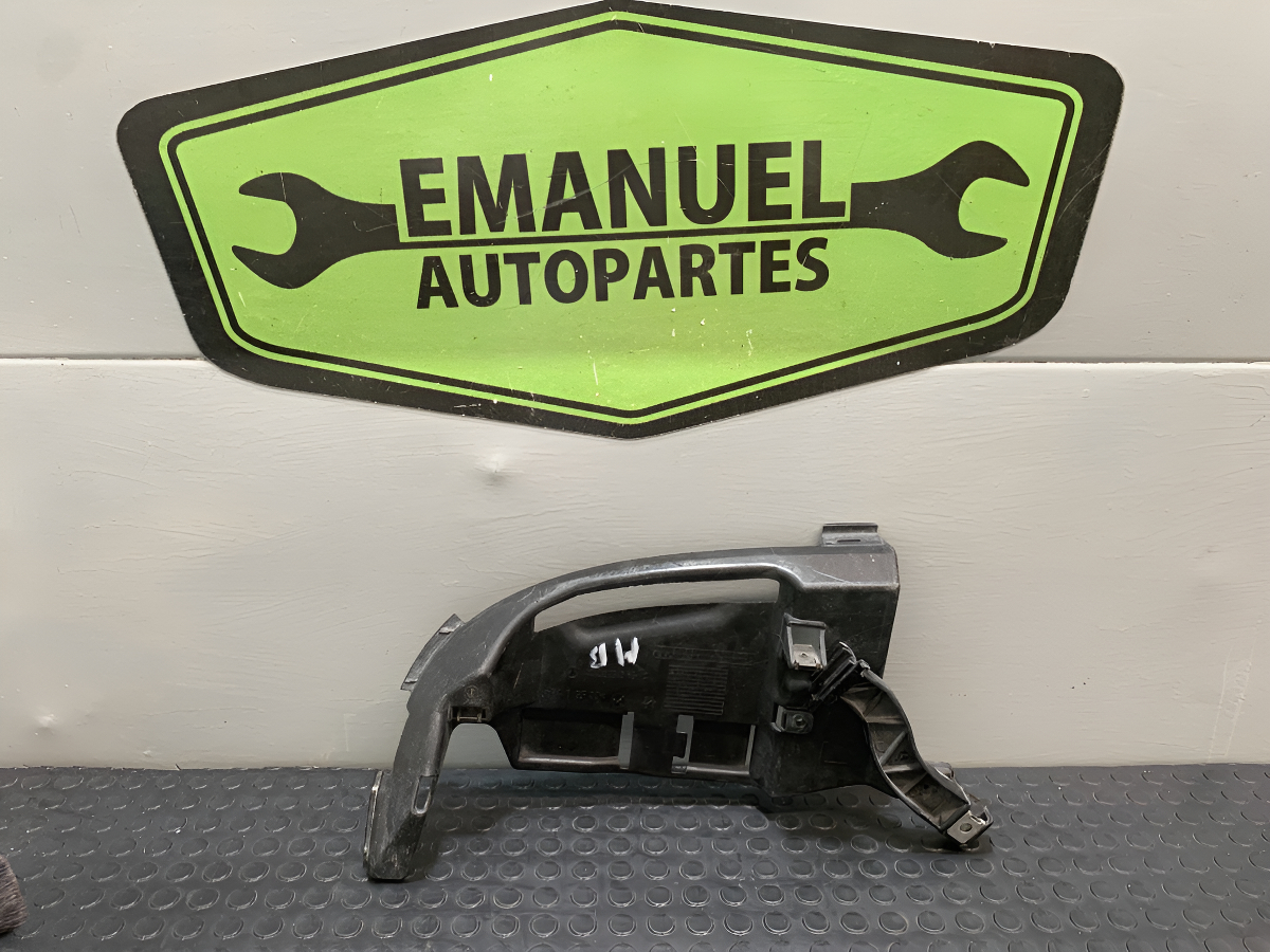 Guia De Fascia Trasera Izq Mercedes-benz Clase E 2010-2013
