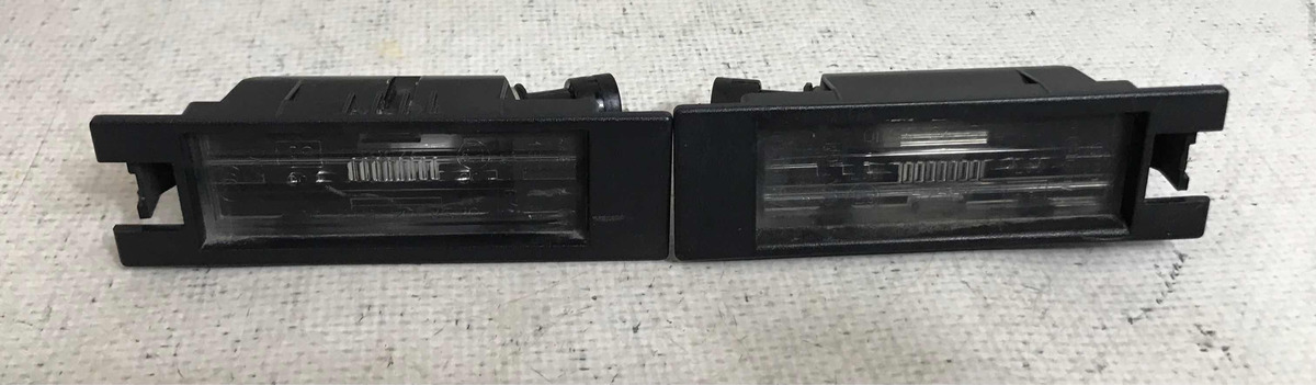 Chevrolet Camaro 2014 Al 2015 Par De Luz De Placa Trasera