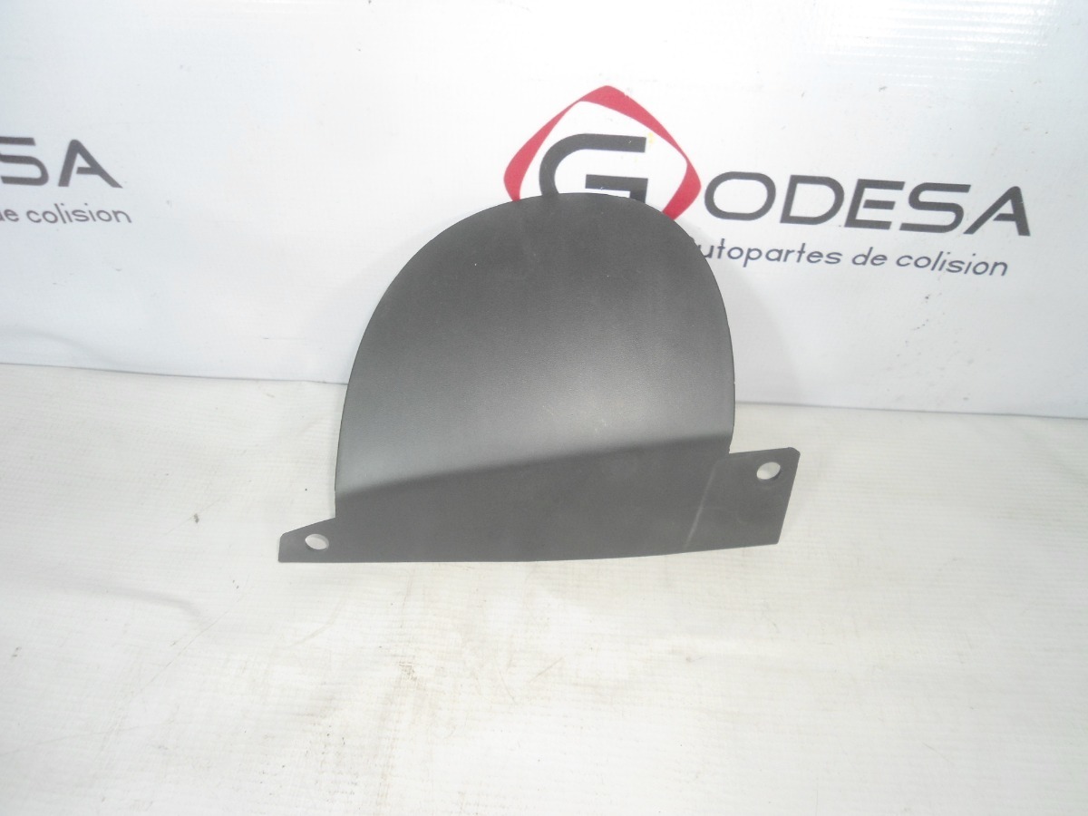 Tapa Tiron De Forester 14-15 Usada Original 