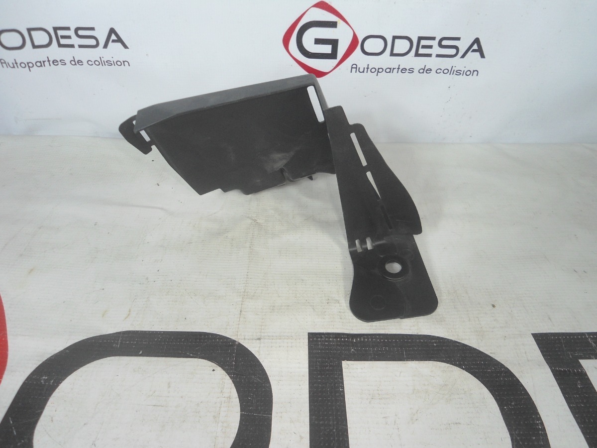 Tolva De Marco Inf Lh Mazda 3 14-16 Usada Original 
