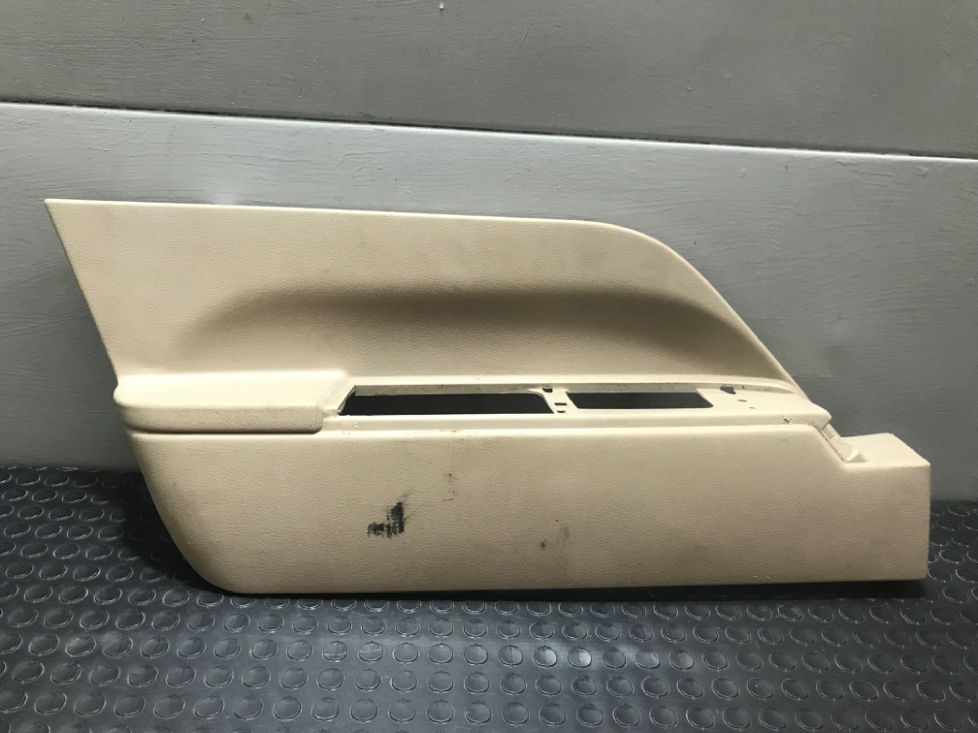Moldura Int  Trasera Izquierda Jeep Patriot 2007 - 2015