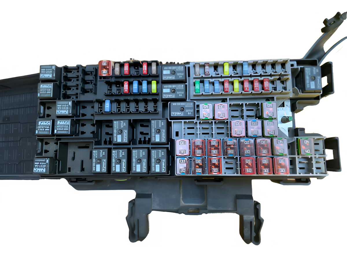 Caja Fusibles Ford Explorer 2011