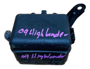 Caja Fusibles Toyota Higlander 2009