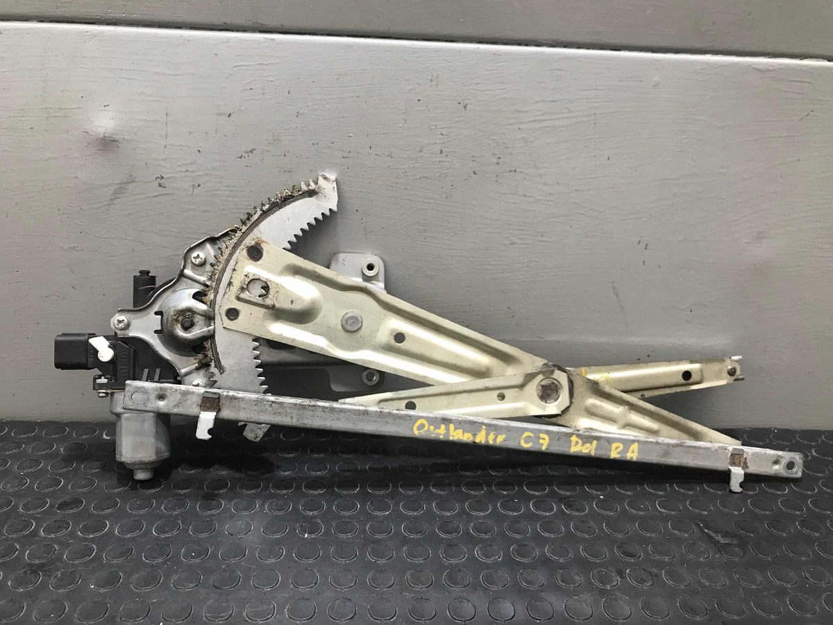 Mitsubishi Outlander 2007-2012 Motor Cristal Delantero Derch