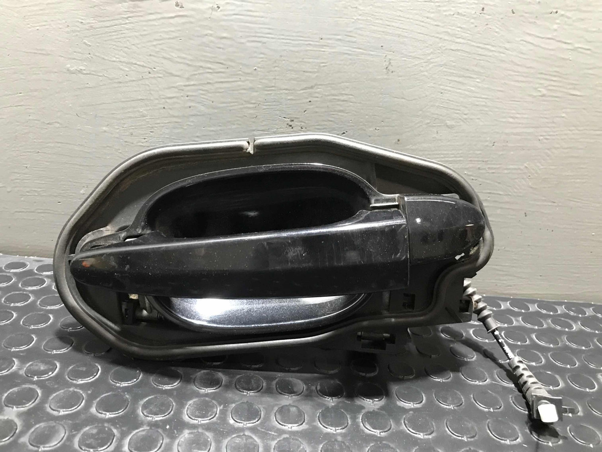 Bmw Serie 5 2004 Al 2010 Manija Y Base Trasera Derecha