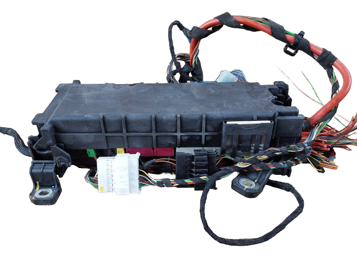 Caja Fusibles Interior Mercedes Gla 2013-2018 P/na2465400040