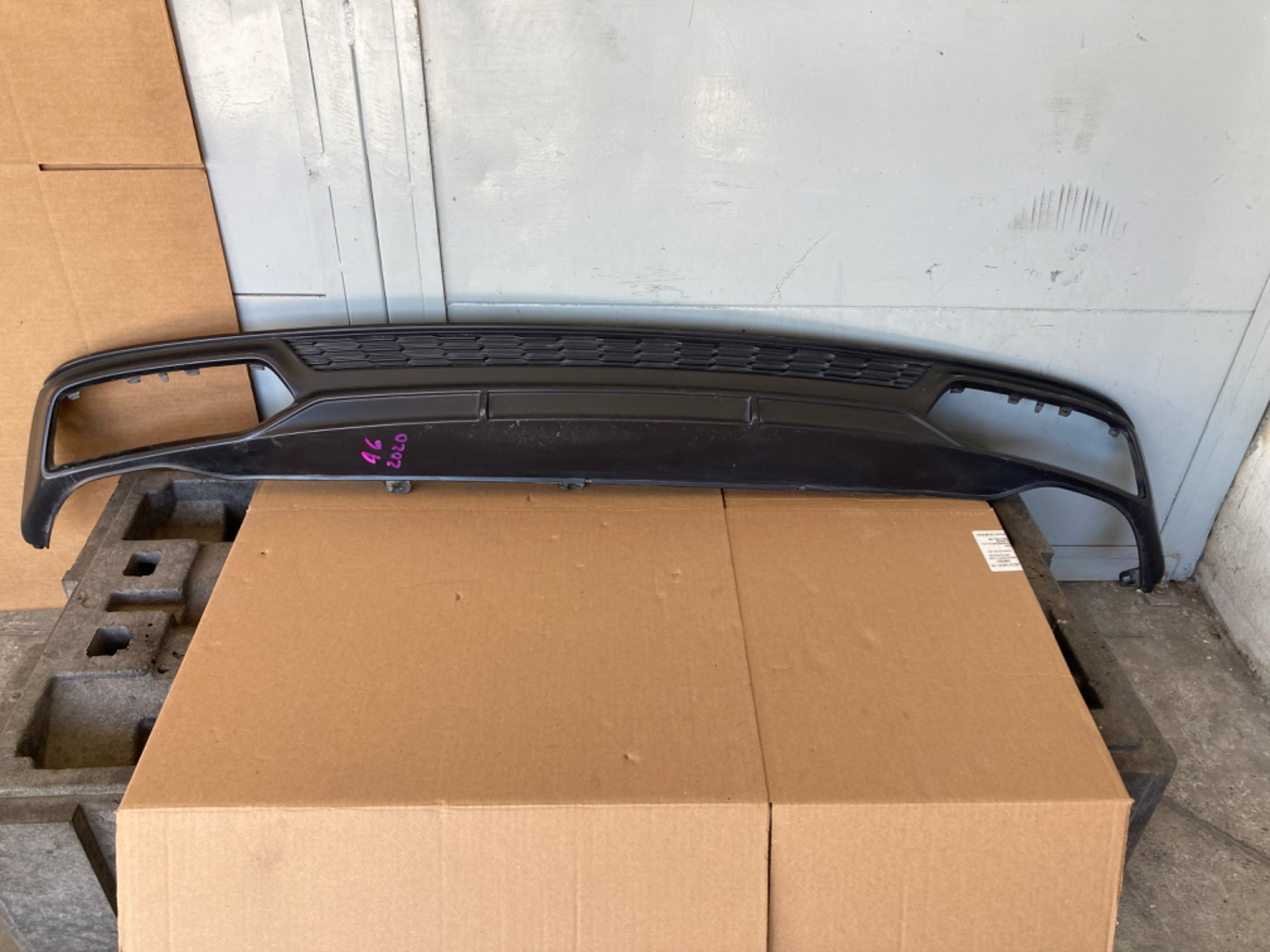 Spoiler De Fascia Trasera Audi A6 S-line 2019 - 2020 - vista 1