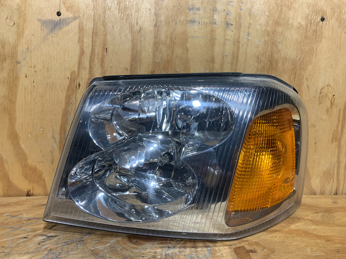 Faro Izquierdo Gmc Envoy 2002 - 2009