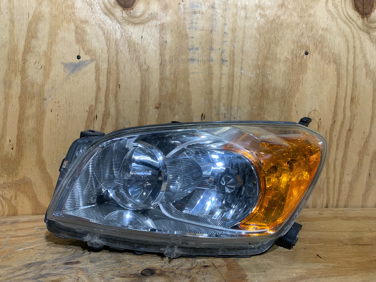 Faro Izquierdo Toyota Rav4 2009 - 2013