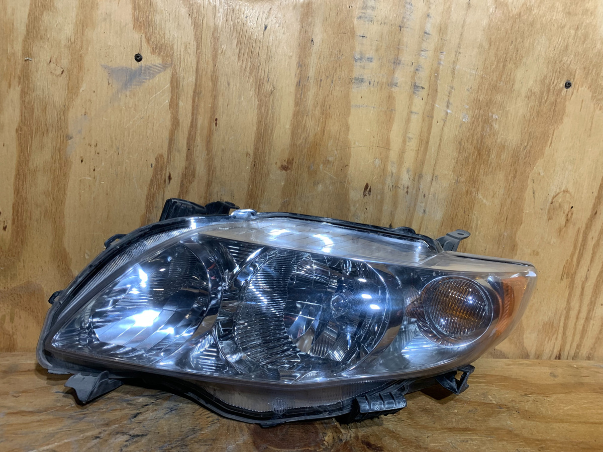 Faro Izquierdo Toyota Corolla 2009 - 2010