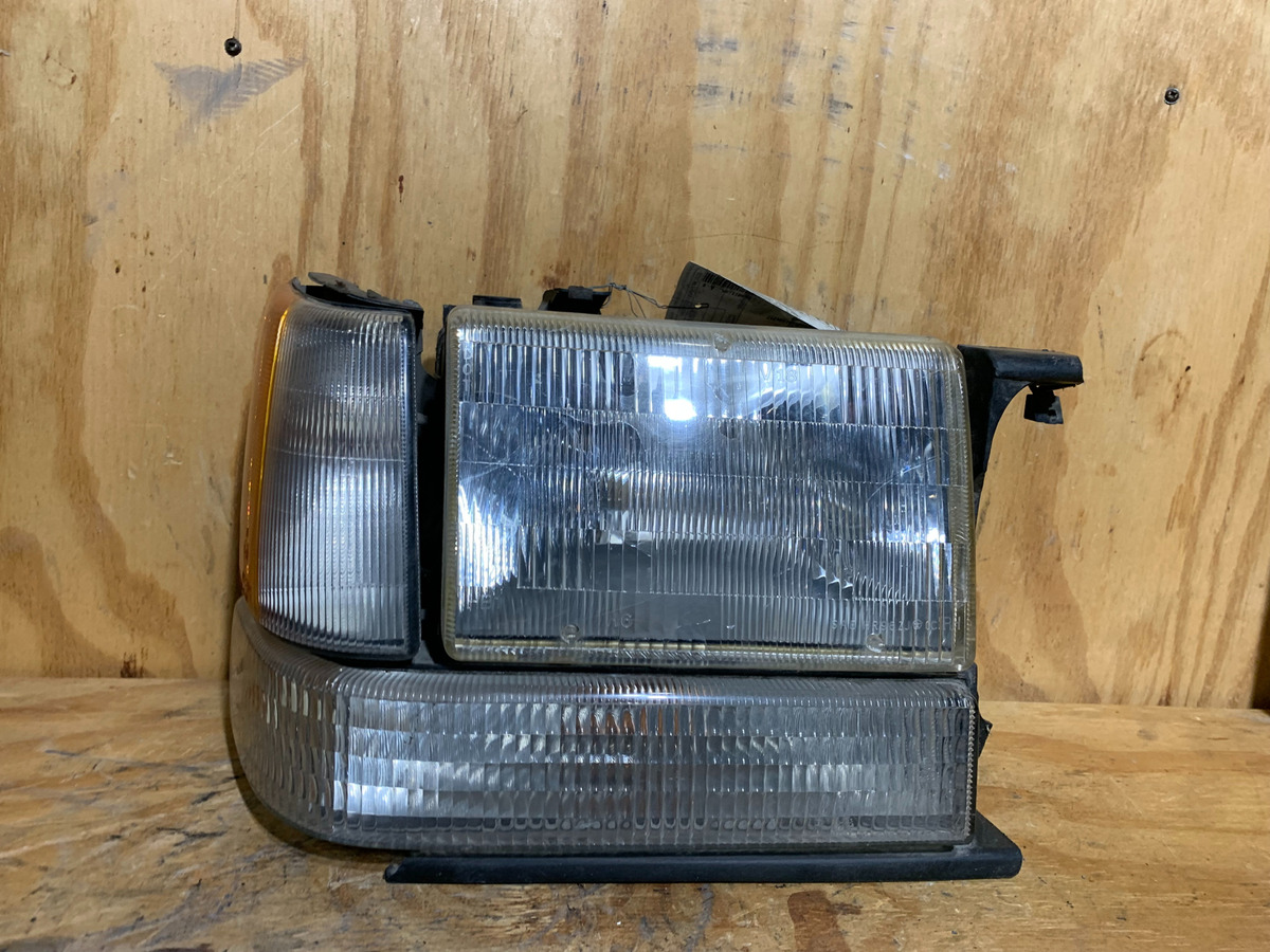 Faro Derecho Jeep Cherokee 1993 - 1998
