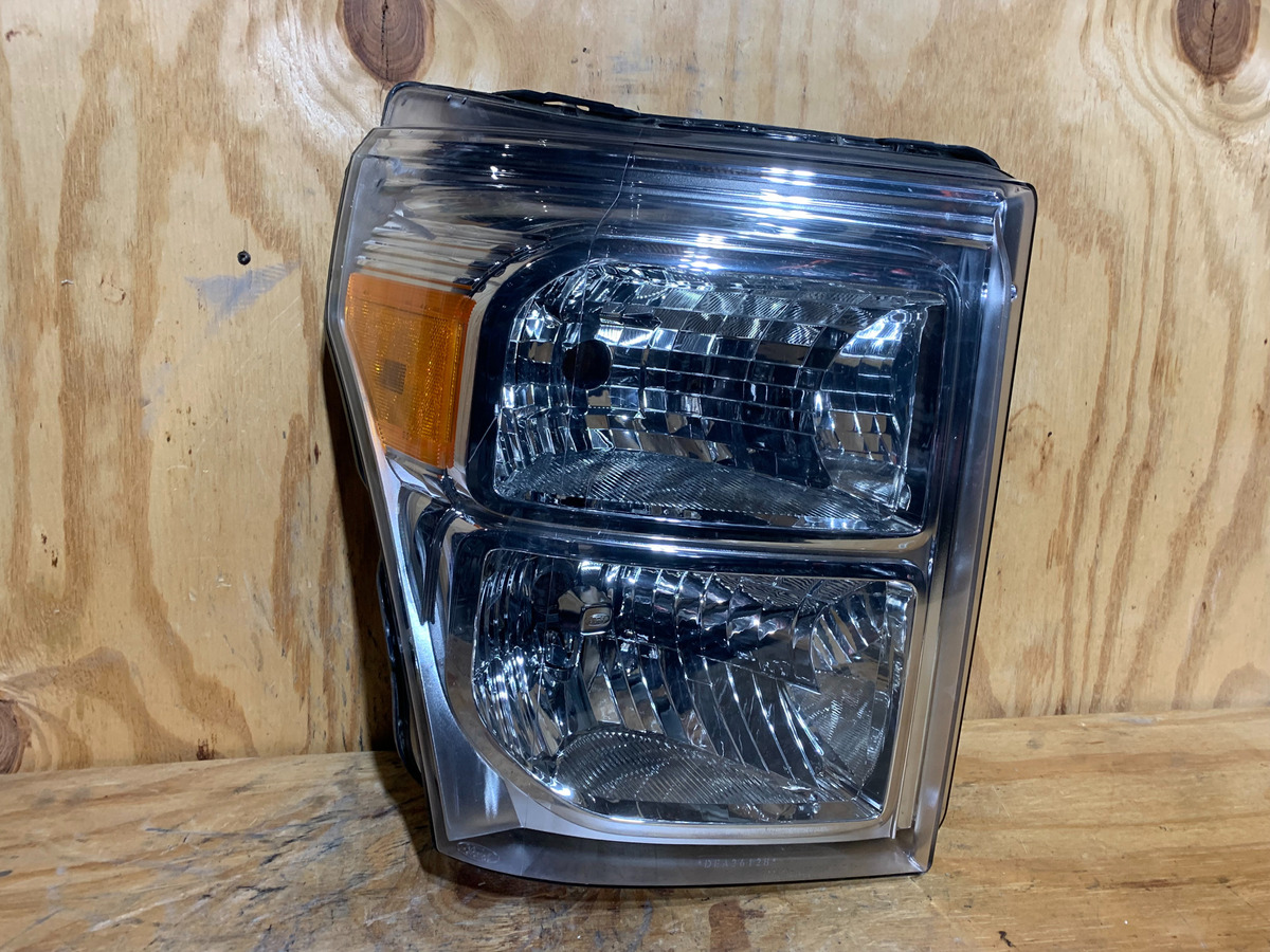 Faro Derecho Ford F-250 2011 - 2016