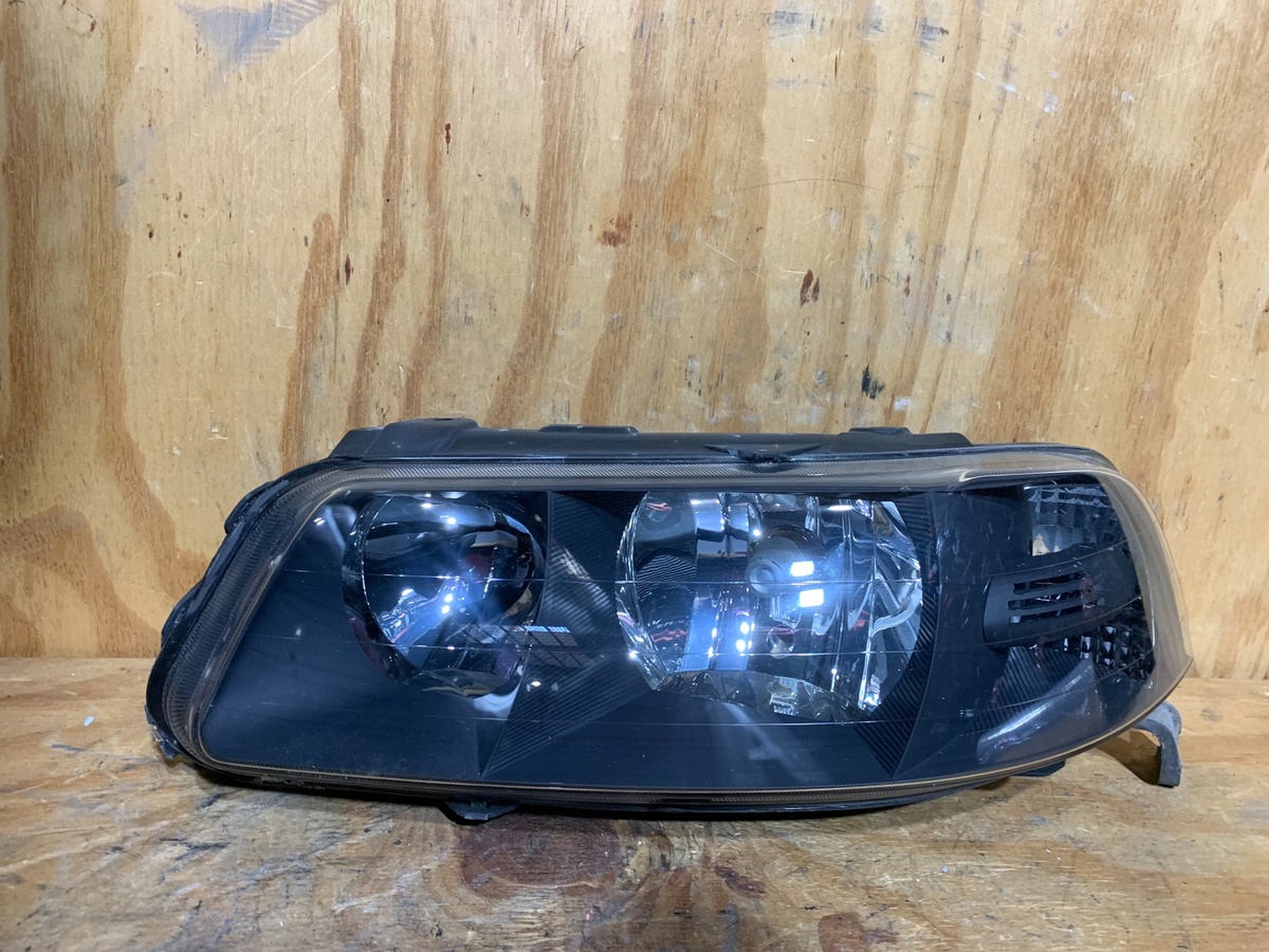 Faro Izquierdo Volkswagen Gol 2001 - 2005