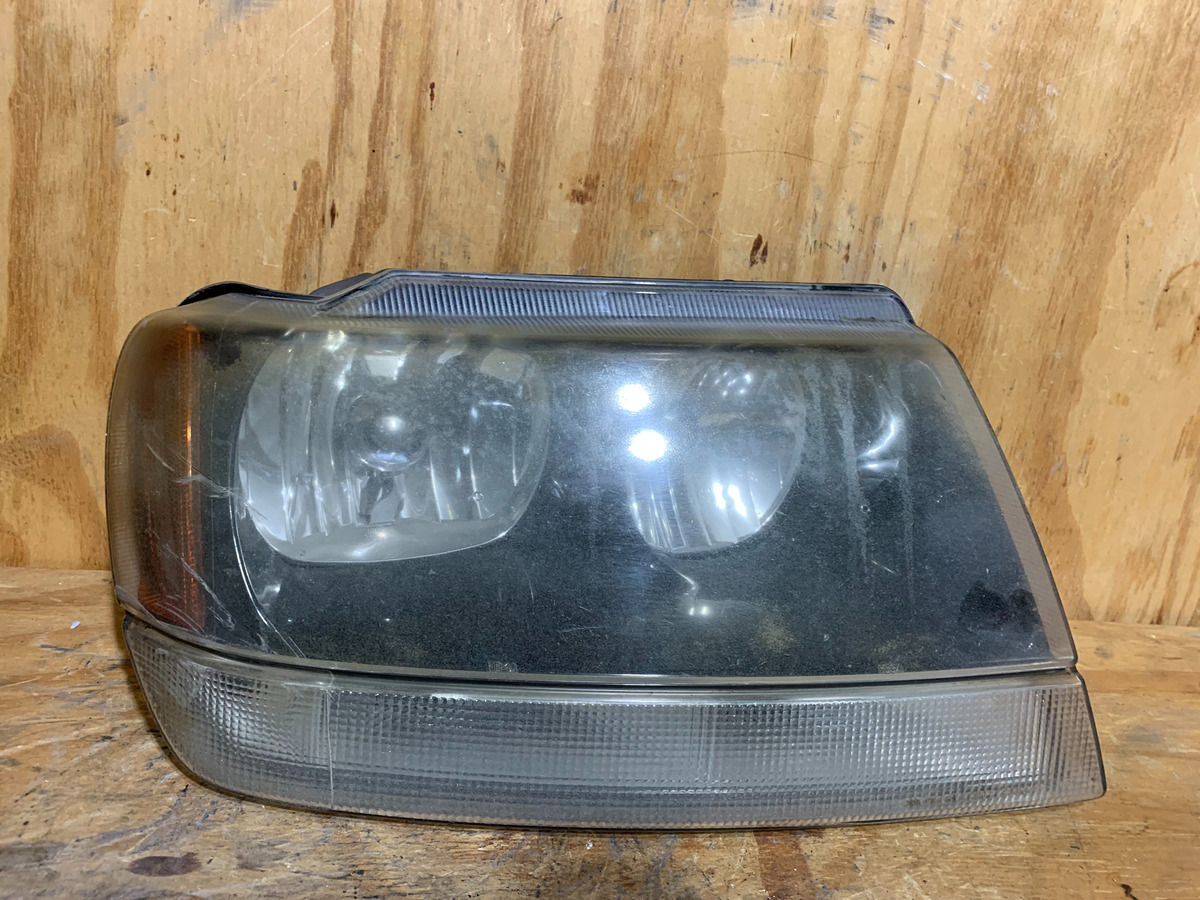 Faro Derecho Jeep Cherokee 1999 - 2004