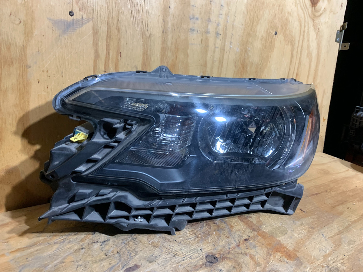 Faro Izquierdo Honda Crv 2012 2014