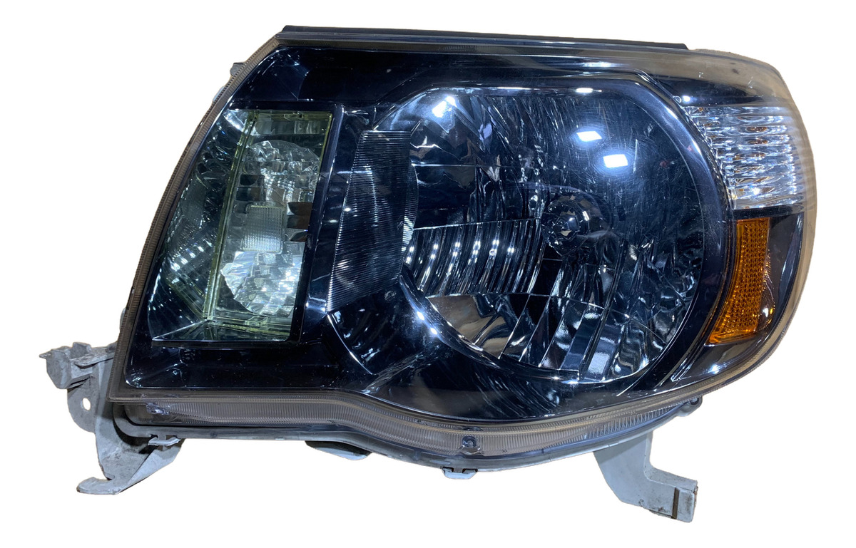 Faro Izquierdo Toyota Tacoma 2005 - 2011