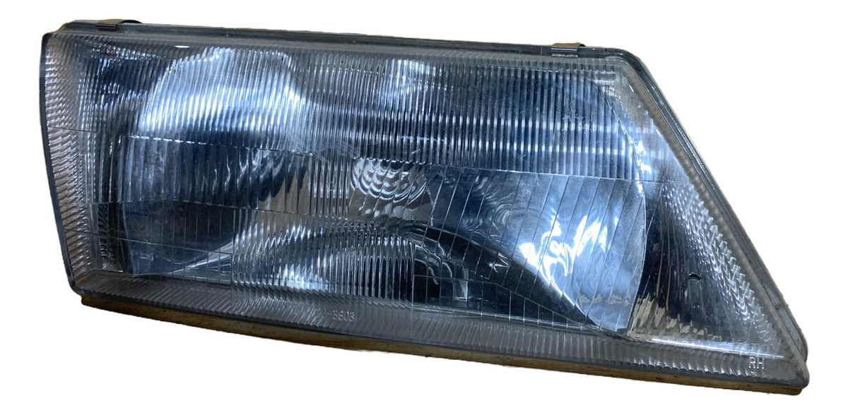 Faros Auxiliares Derecha Nissan Sentra 1995 - 1999