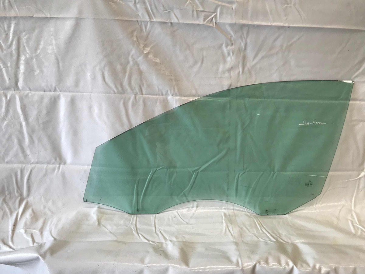 Vw Jetta Bicentenario 2011 Al 2018 Cristal Delantero  Izq