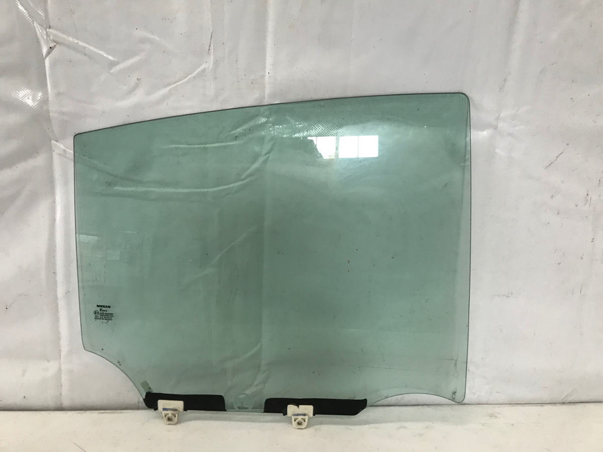 Nissan Versa 2012 Al 2018 Vidrio Cristal Trasero Derecho