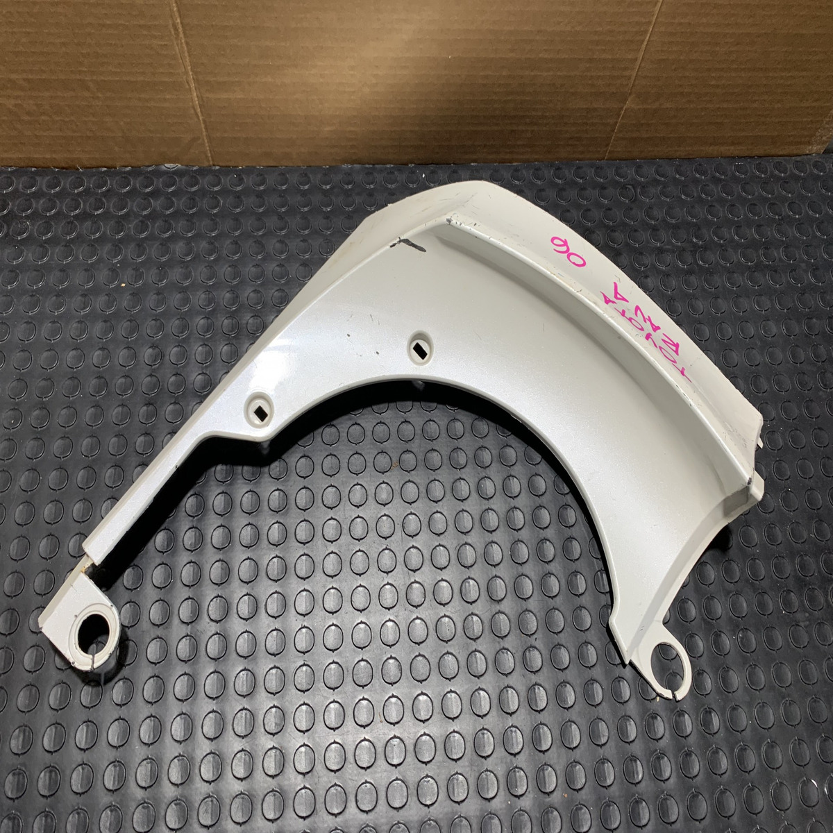 Moldura Tras Der Toyota Rav4  2006 2007 2008 4