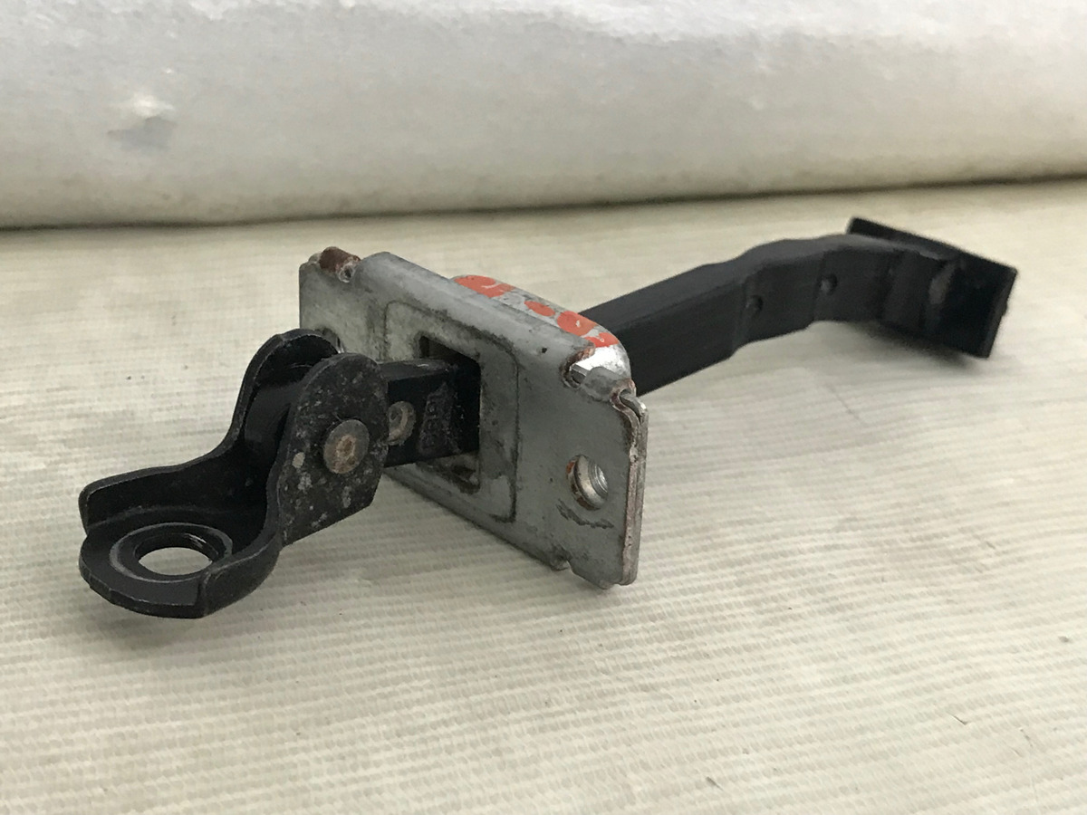Mazda 3 2010 Al 2013  Tirante Trasero Izq