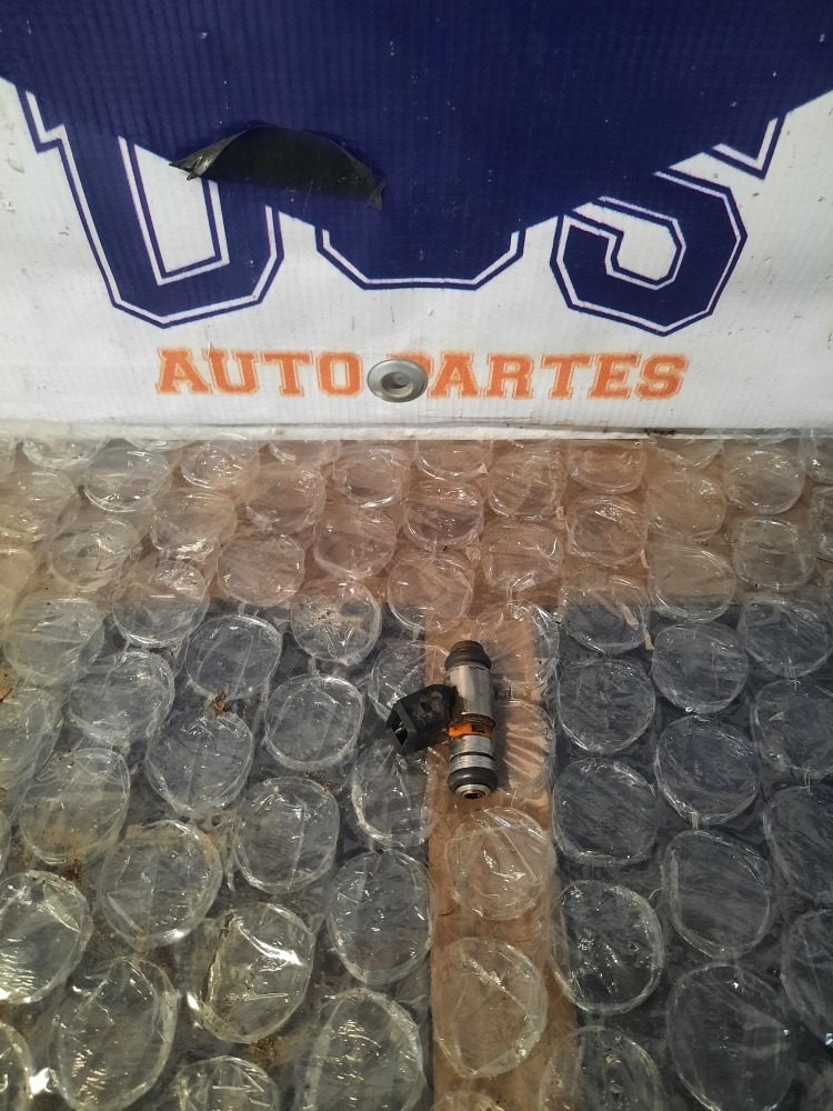 Inyector Ford Fiesta 1.6 Std 2003 - 2007