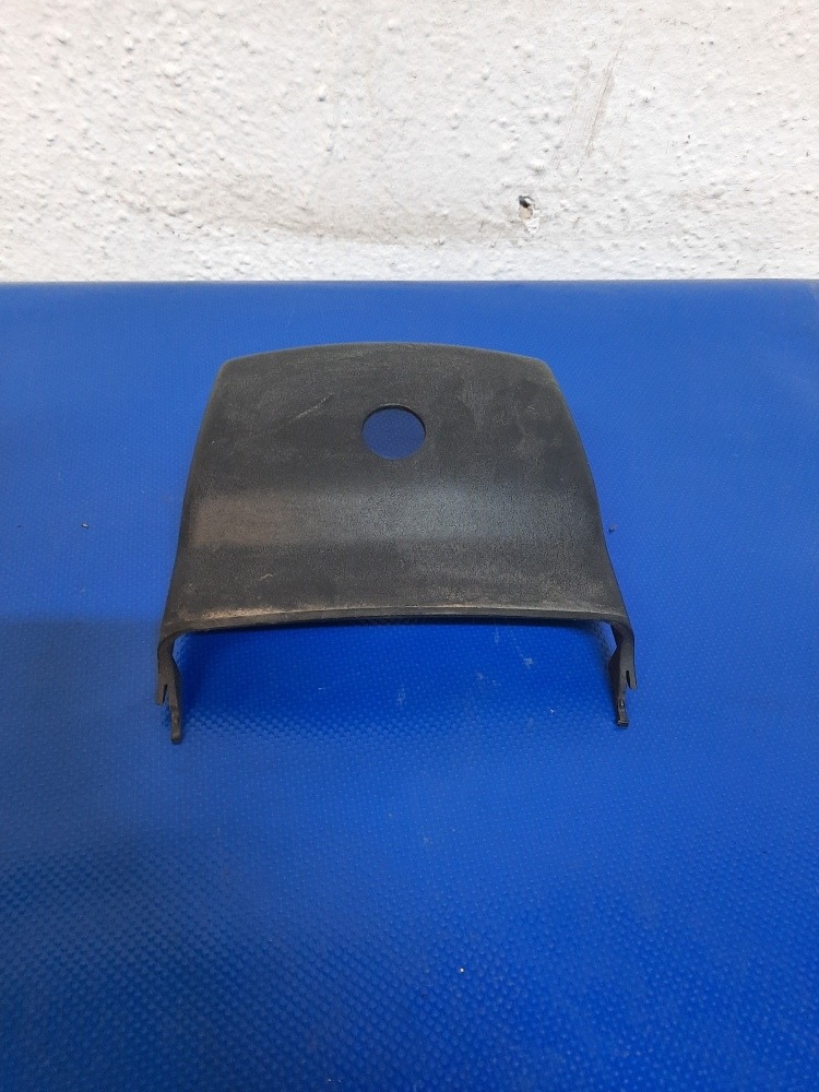 Plastico Moldura Superior Cubre Columna Ford Fiesta 05-10 