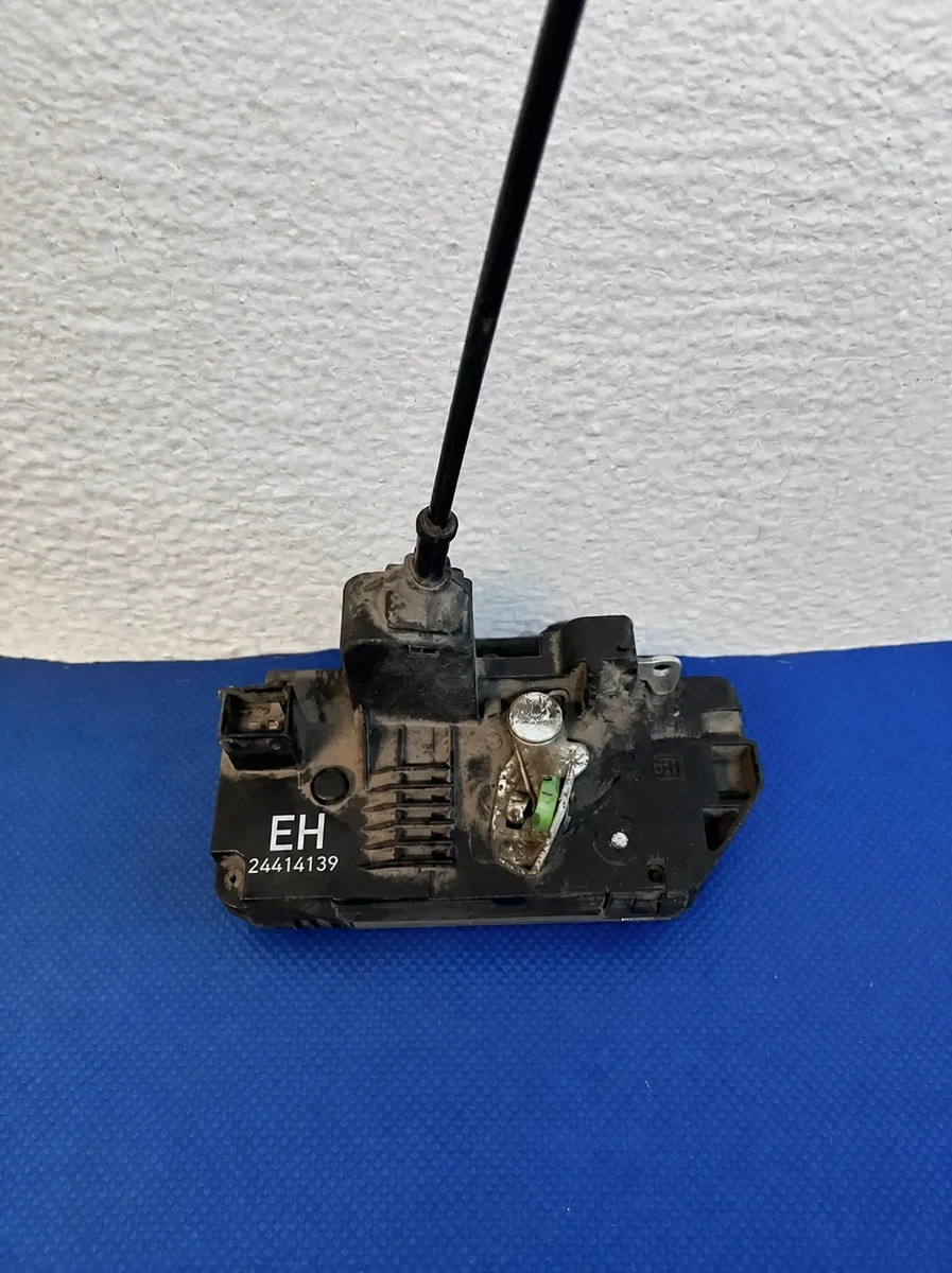 Chapa Cerradura Corsa Meriva Tras Derecha 2003 - 2008