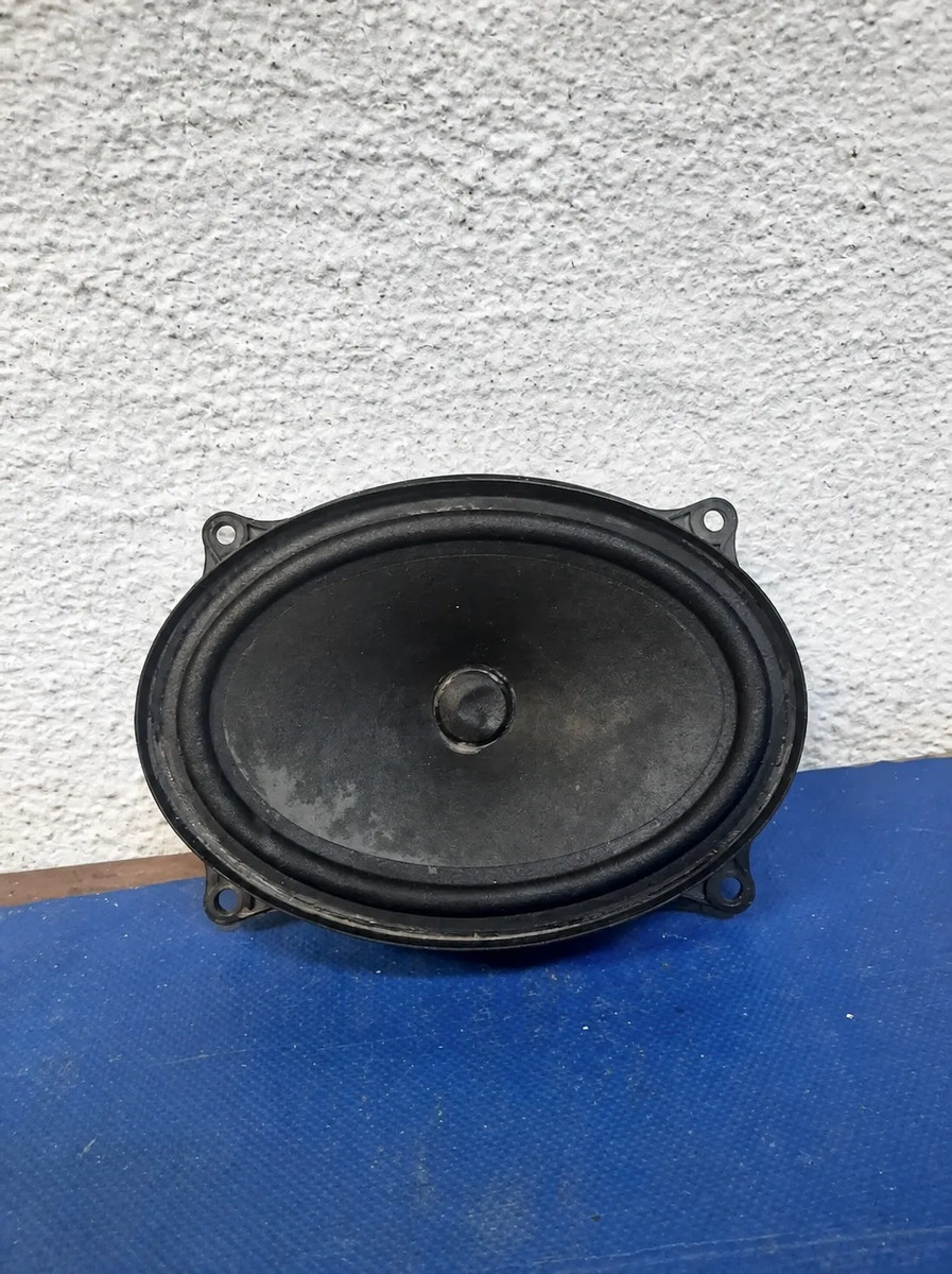Bocina Nissan Np300 2015 - 2020