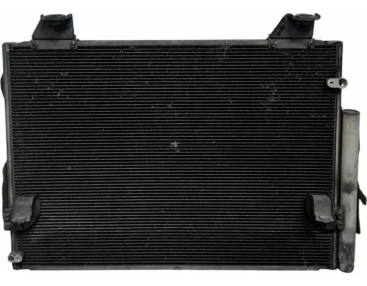 Condensador Toyota Hilux 2006 - 2015